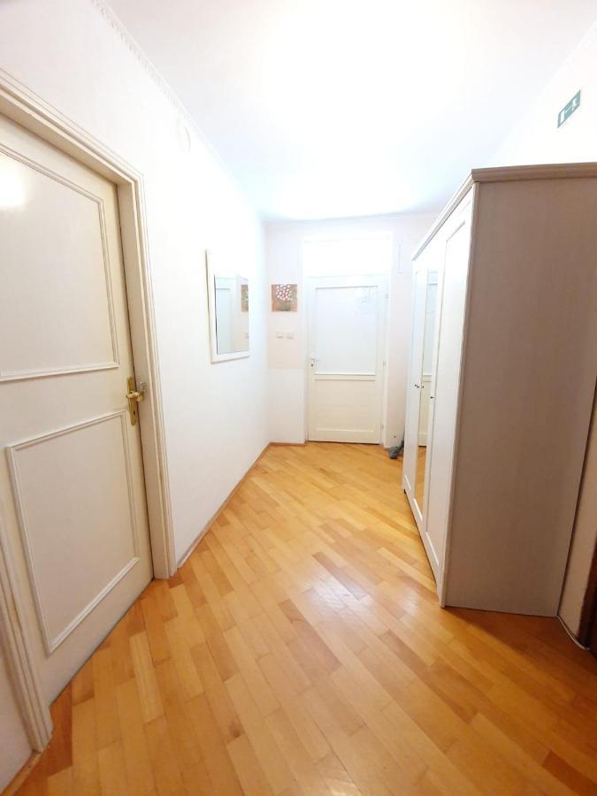 Dabar Apartment
